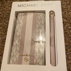 iPhone case/wallet